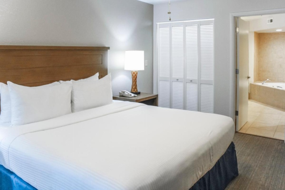 Room image 3